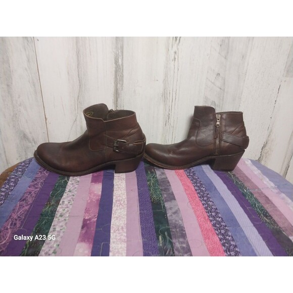 J.B. Dillon Womens 7.5 B Brown Leather Ankle heeled Boots Zipper - Picture 6 of 9